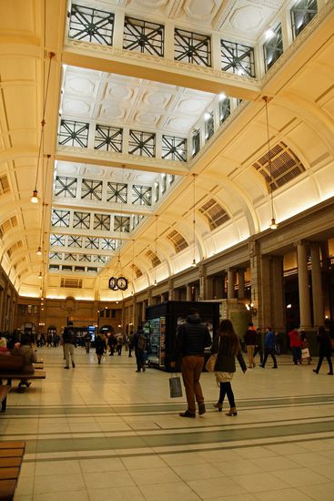 Bahnhof Retiro