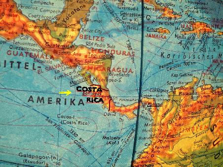Costa Rica, gar nicht so groß, ungefähr so groß wie Niedersachsen, ein bisschen kleiner als die Schweiz...und ca. 4.2 Millionen Einwohner.