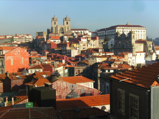 Blick auf die Kathedrale von Porto