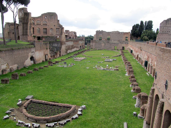 Italien-Reisebericht: "21.4.2012 Das antike Rom"