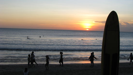 Am Strand von Kuta...