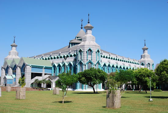 Die grosse Moschee in Makassar.