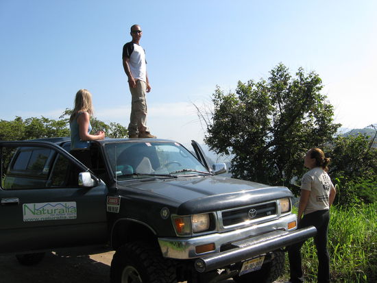 carlos' pickup laed zur aussicht ein