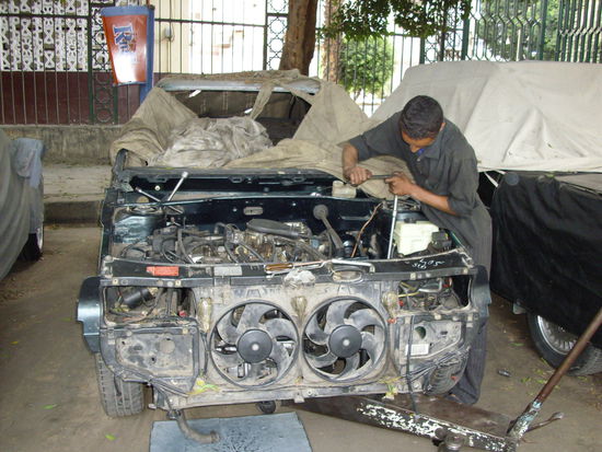 Der fährt gleich wieder!!