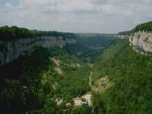 Cirque de Baume - Blick vom Belvedere des Roches de Baume