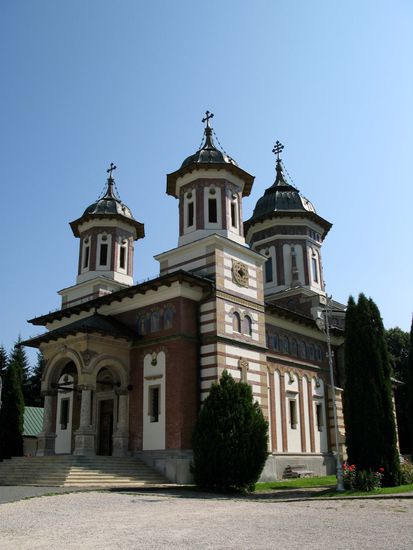 2010 - Kloster Sinaia; das Kloster zeigt sich in einem ausgezeichneten Zustand