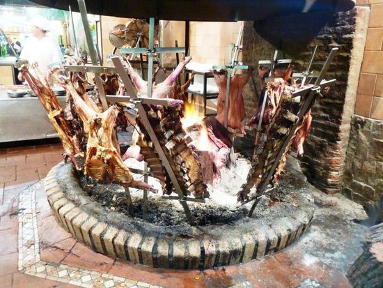 Parilla. Unzählige Restaurants machen einen mit solchen Asado's gluschtig