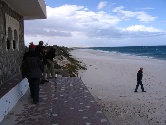 der Strand am Hotel