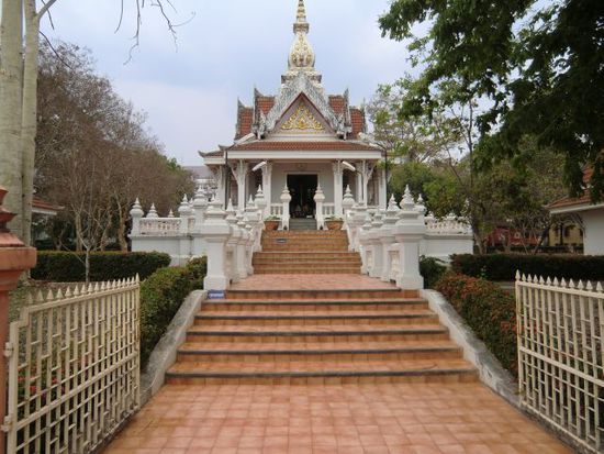 ....den Nakhon Phanom Pillar Shrine.....