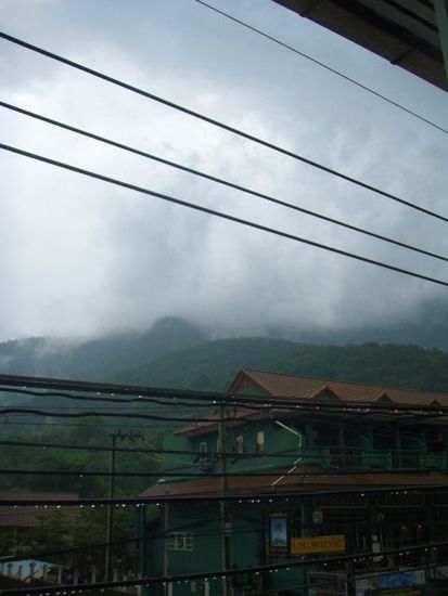 unsere herrliche Aussicht bei Regen 