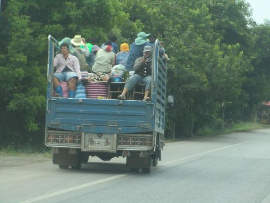 die haben bestimmt nur 10 THB für den Transport bezahlt