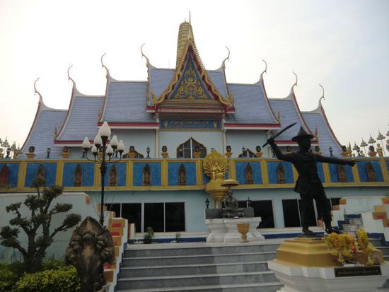 Wat Sawang Fa Phrutharam