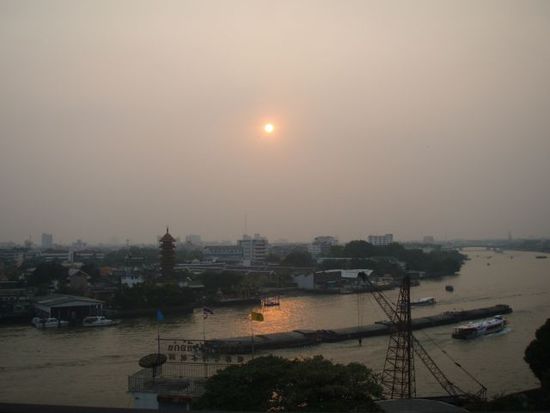 "Sonnenuntergang" am Chao Praya River