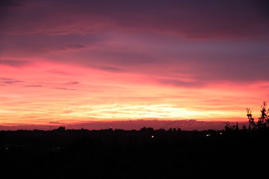 Richtung Innenstadt etwas näher rangezoomt.