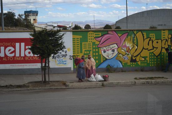 El Alto, eine mit La Paz zusammen gewachsene Stadt.
