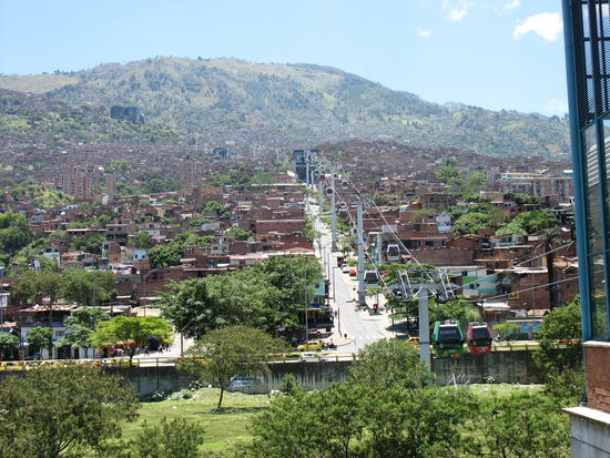 Medellin, Metrocable