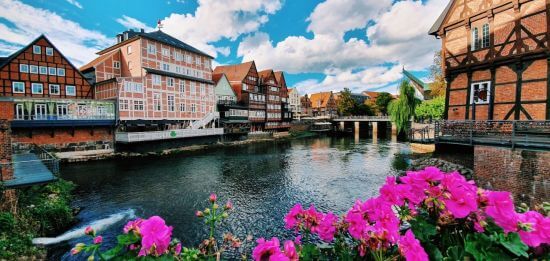 Bild von Lüneburg, am Fluss gelegen