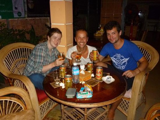 Nach dem Essen im "Silver Dolphin" waren dann aber die Strapazen des Tages vergessen.