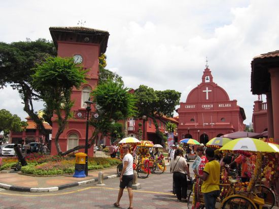 Das Herz der Stadt bildet der Rathausplatz...