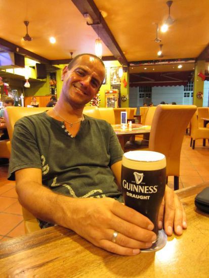 ... und für Tommy ein frisch gezapftes Guiness.