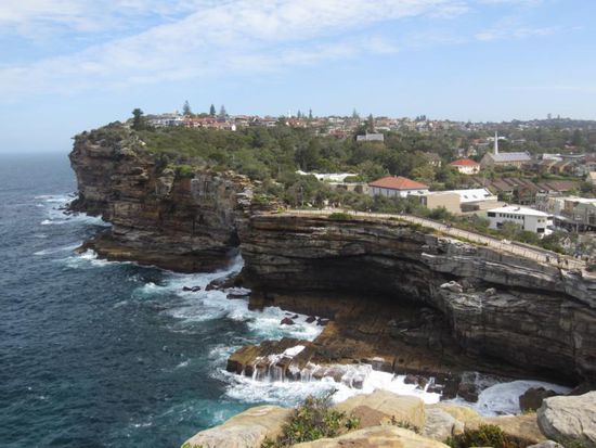 ... wo die gewaltigen Wellen des Pazifik anbranden.