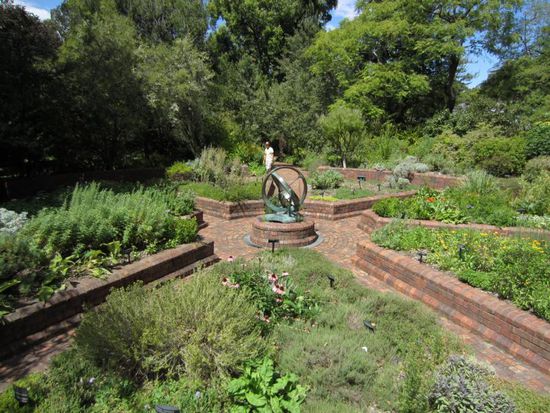 Mir hat am besten der sternförmig angelegte Kräutergarten gefallen - ebenfalls ein Traum für den Hobbykoch 