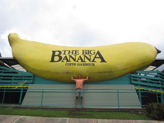 Von Coffs Harbour haben wir wegen dem Regen leider kaum Bilder gemacht. Hier aber zumindest eins von der Big Banana, dem Wahrzeichen der Stadt, was aber wohl eher ein Werbegag ist 