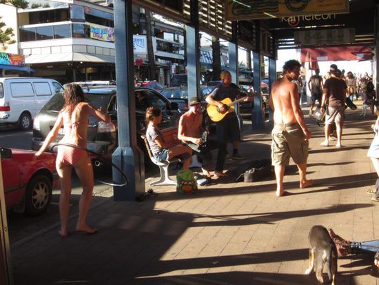 Hier tummeln sich Esoteriker und Lebenskünstler auf den Straßen...