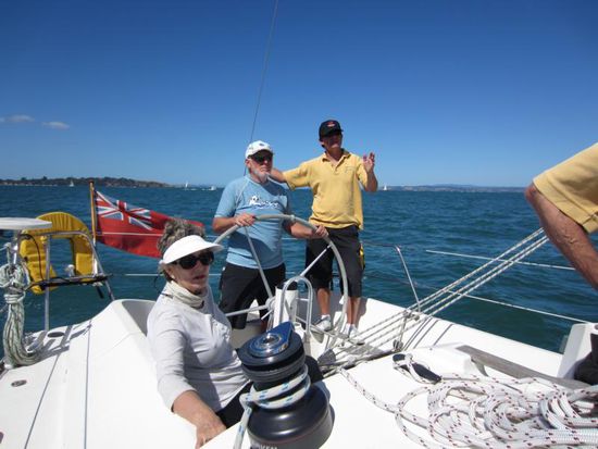 ... oder segelt so wie ich es gemacht habe.