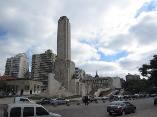 Für Sightsseeing war danach noch genug Zeit. Hier sieht man das Monumento a la Bandera...