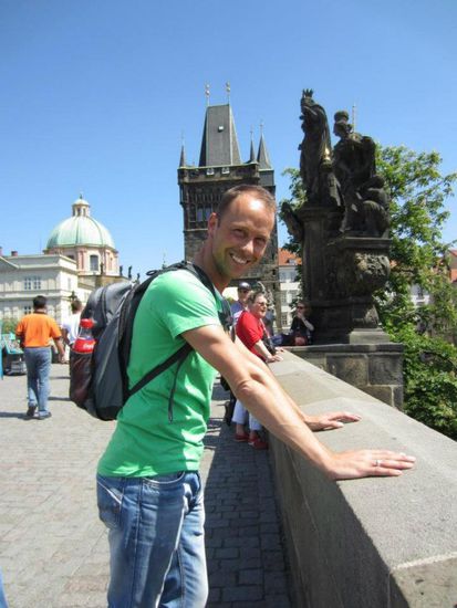 Ob nun auf der Karlsbrücke mit Blick auf die Moldau und die Prager Burg...