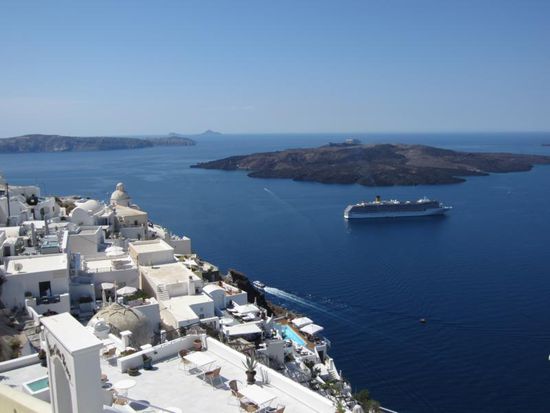 Die Ausblicke auf das Meer und die vorgelagerte Insel Volcano sind wirklich spektakulär...