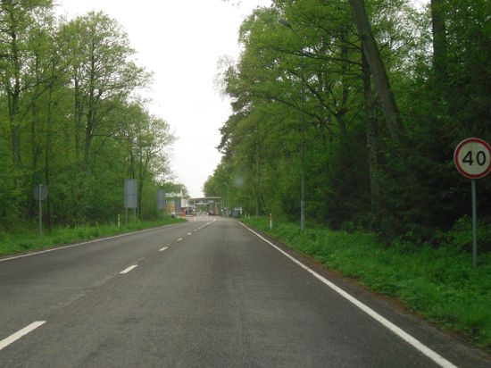 Grenzübergang in Nidda LT -  nach Königsberg RUS