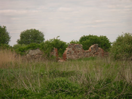 Grundmauern vom Gut Pruskehmen