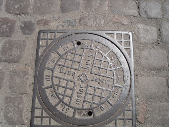 Kanaldeckel der "Stadtentwässerung Insterburg"
