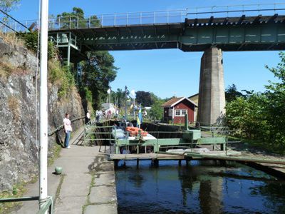 Straßenbrücke über den Aquädukt
