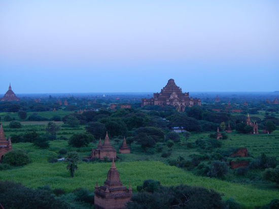 .. Guten AAAAbend gute Naaaacht (Bagan)