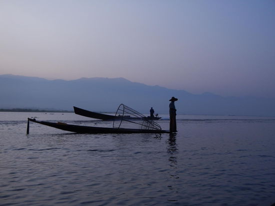 Die Fischer vom Inle- See im Morgengrauen (Inle)