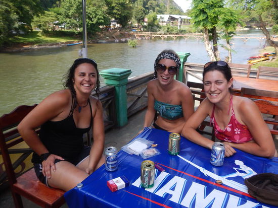 Hello Canada- die Welt ist klein!!
(Vang Vieng)