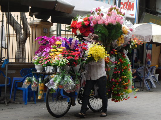 ... oder Plastikblumen...