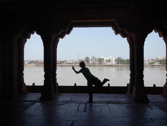 Nach Hause telefonieren... von Agra