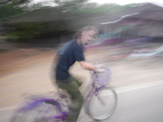 Der lila Blitzzzzzzzz
Benaulim