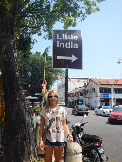 ..Komm folge mir ins Land des essens, sagte der Fettklos  und sprang in die Fritteuse (Penang)