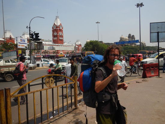 Ab zum Flughafen...  und BYE BYE INDIA