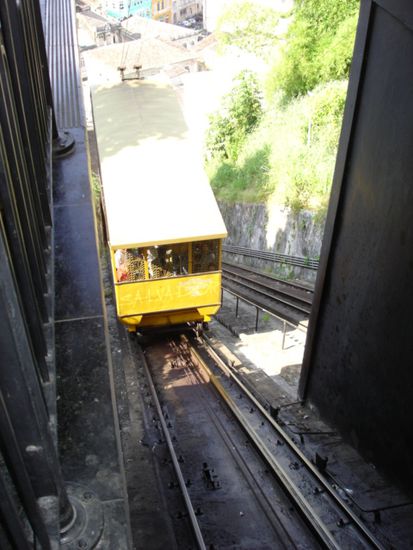 Gondelbahn zwischen Ober- und Unterstadt