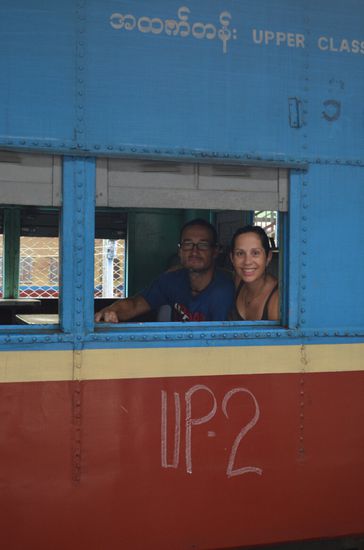 2 Berliner auf Reisen - man bemerke die variable, hölzerne Sonnenblende (ganz auf oder ganz duster).