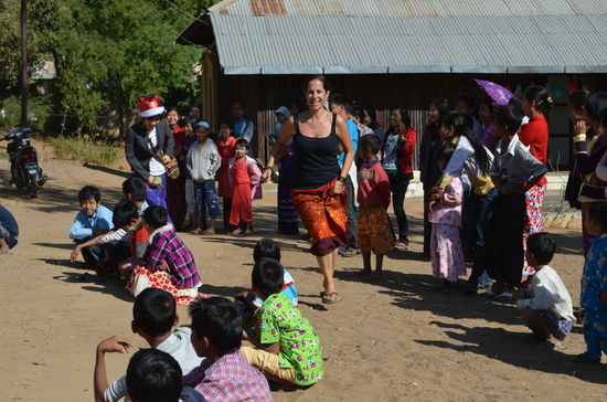 Christel und Zoe beim Plumpssack.