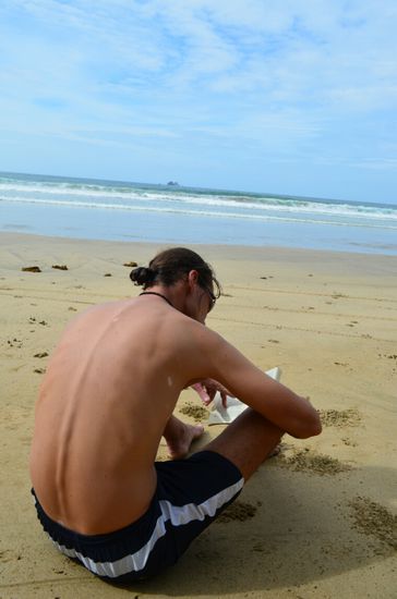 Was gibt es schöneres als Lesen am Strand? Richard, ich weiß, du wüsstest was besseres.