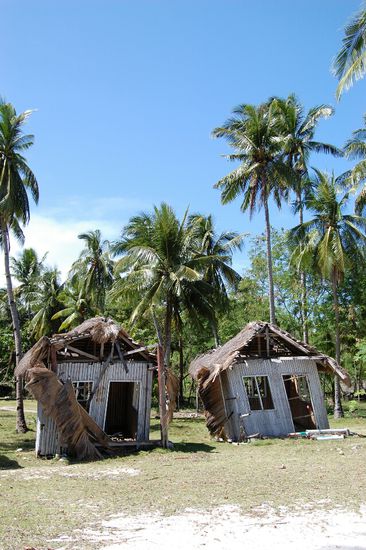 Die negative Seite des Südseetraums - Überbleibsel des letzten Typhoons.