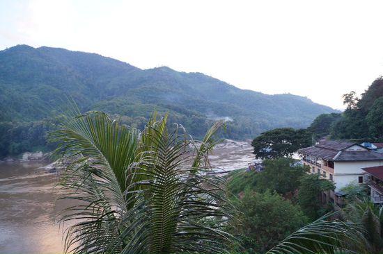 Blick vom Hostel in Bak Beng auf den Maekhong
Mekong Maekhong ... irgendwie gibts hier mehrere Schreibweisen